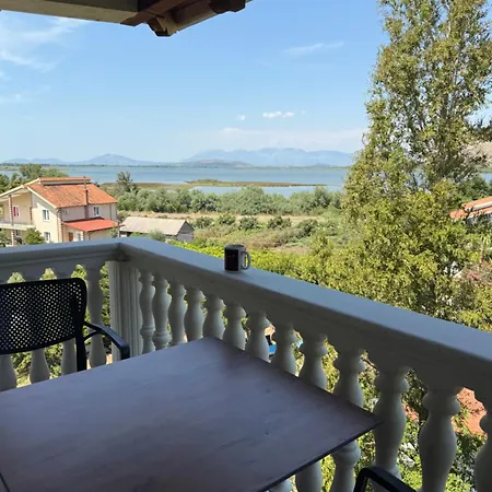 Viluni * Baks-Rrjoll